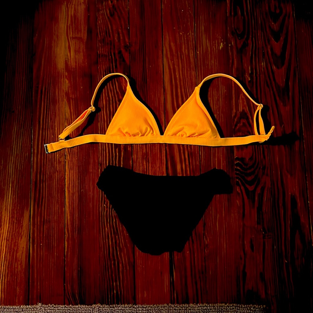 Orange ribbed triangle bikini